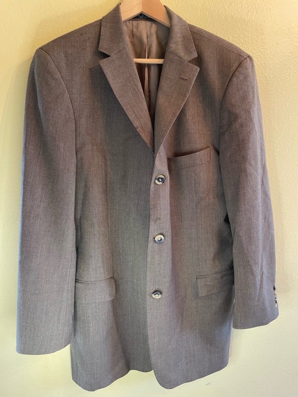Hugo Boss Men's Taupe-Brown Three-Button Suit